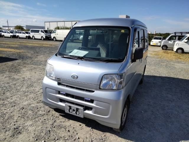 4605 DAIHATSU HIJET VAN S321V 2017 г. (LUM Fukuoka Nyusatsu)